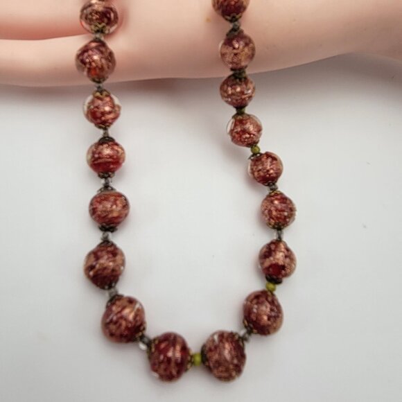 Vintage Murano Venetian Glass Red And Gold Foiled Glass Bead Necklace Italy - Picture 1 of 7